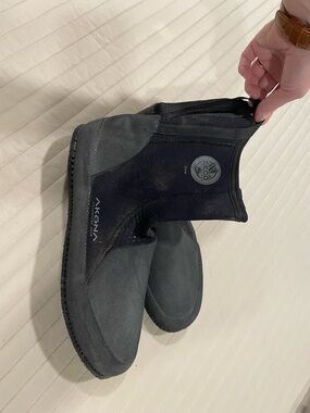 Seco Akona wetsuit shoes Men’s size 12